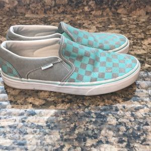 Vans slip on